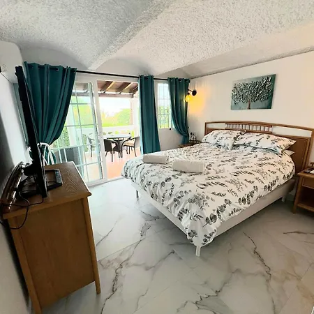 Stunning Spacious With Panoramic Sea Views * Estepona
