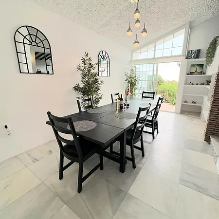 Stunning Spacious With Panoramic Sea Views * Estepona