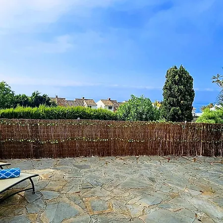 Stunning Spacious With Panoramic Sea Views