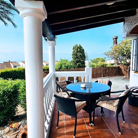 Stunning Spacious With Panoramic Sea Views Estepona